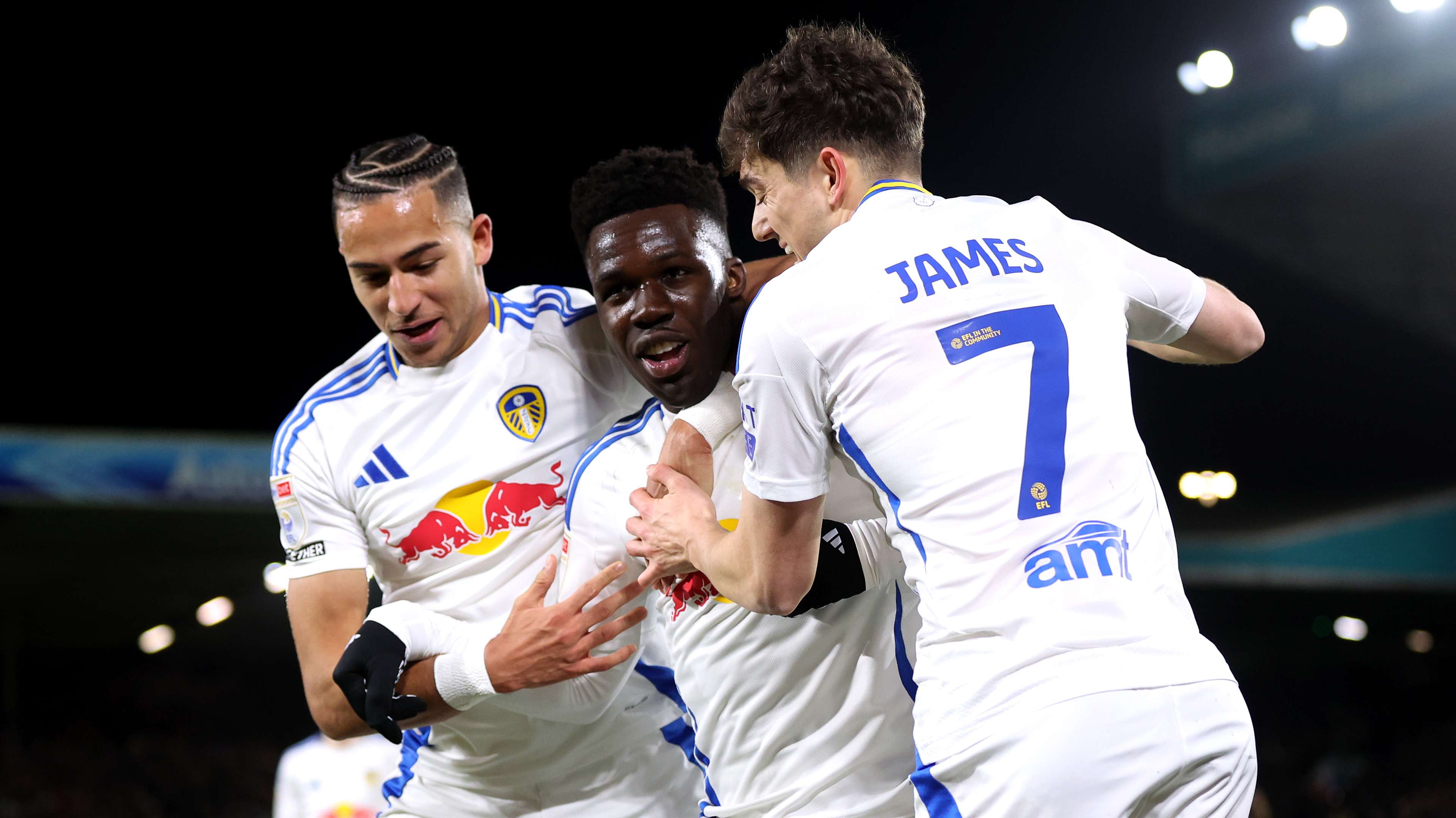 城雷霆队同 城雷霆队同